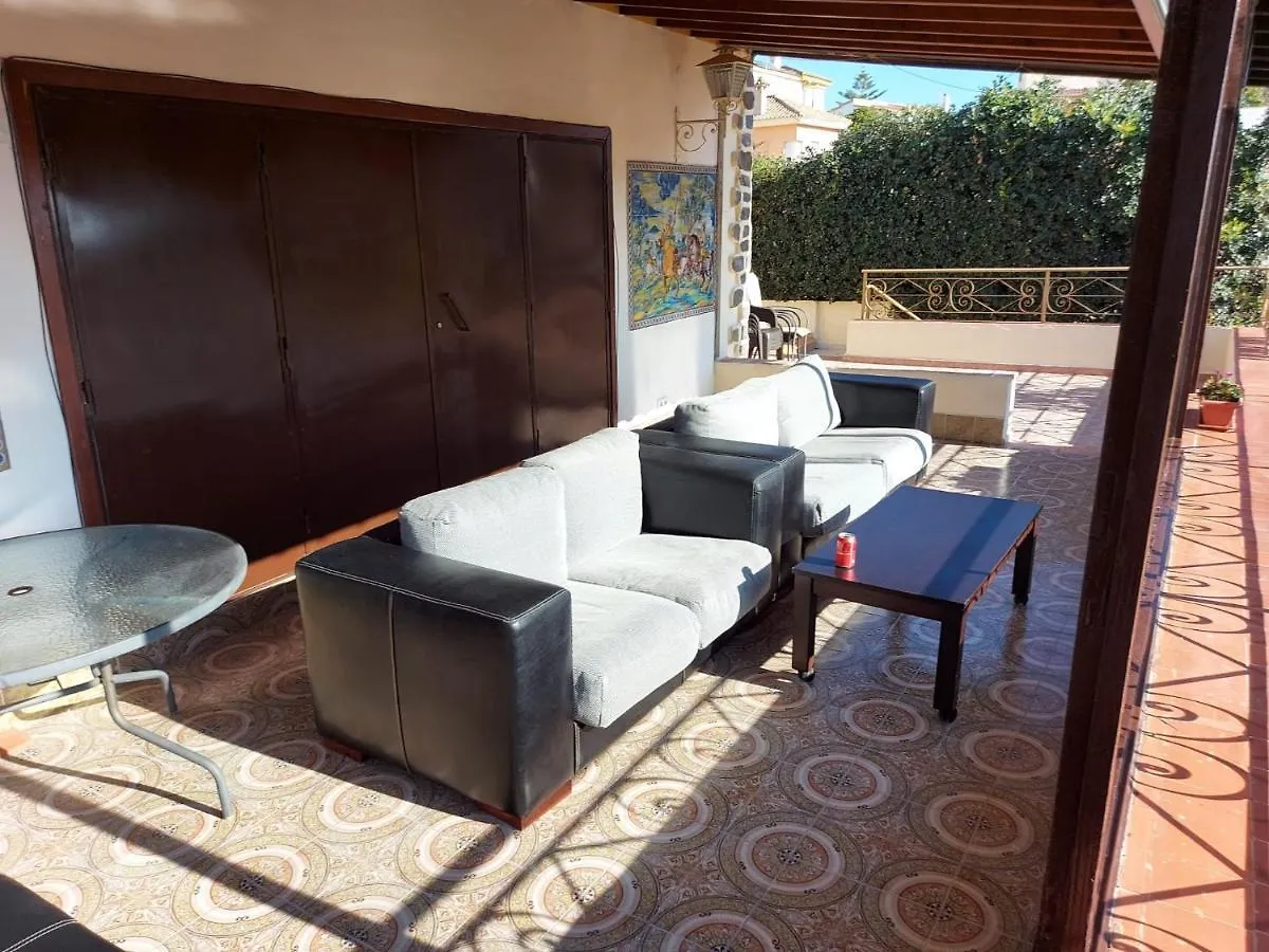 Villa Con Piscina Privada 托雷莫利诺斯