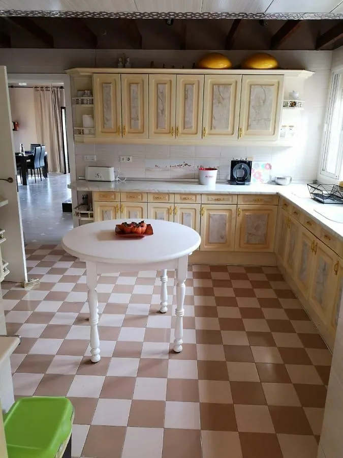 Villa Con Piscina Privada 托雷莫利诺斯 度假居